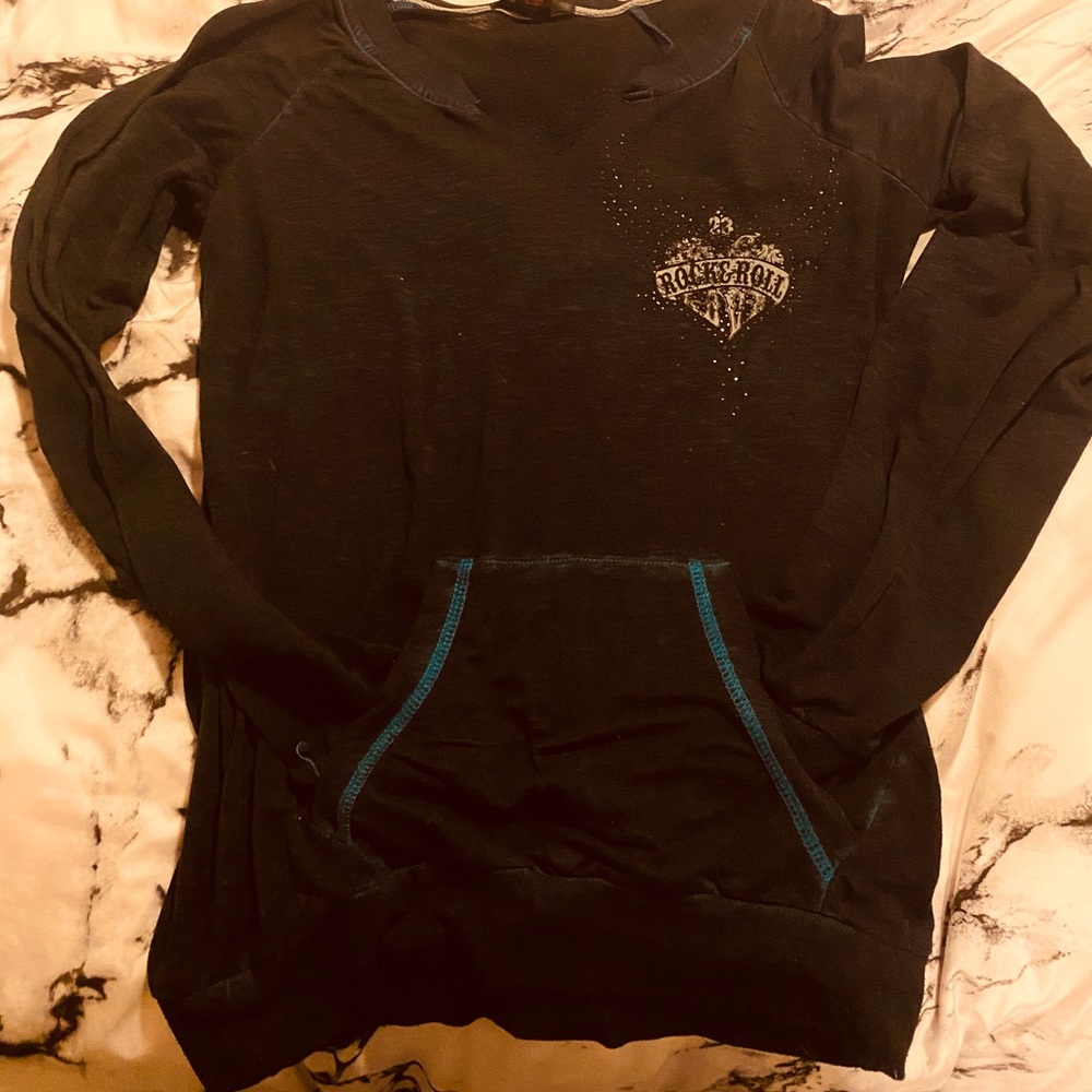 Women’s long sleeve